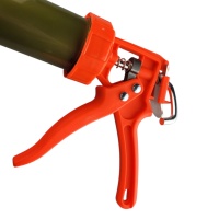 пистолет для герметика закрытый 600 мл, пластиковый, "maximum" 07734 оптом